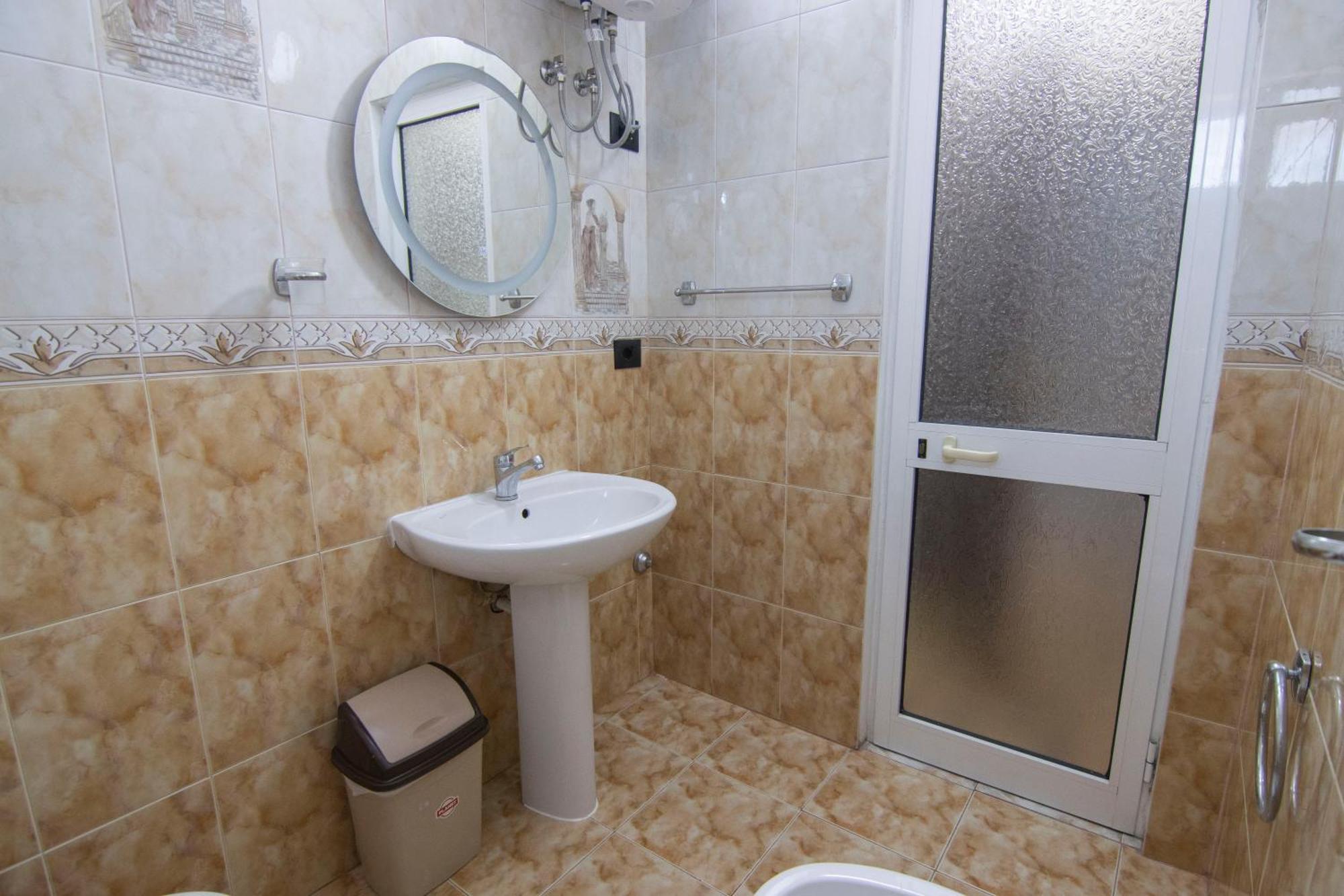 Tirana Central Apartment Экстерьер фото